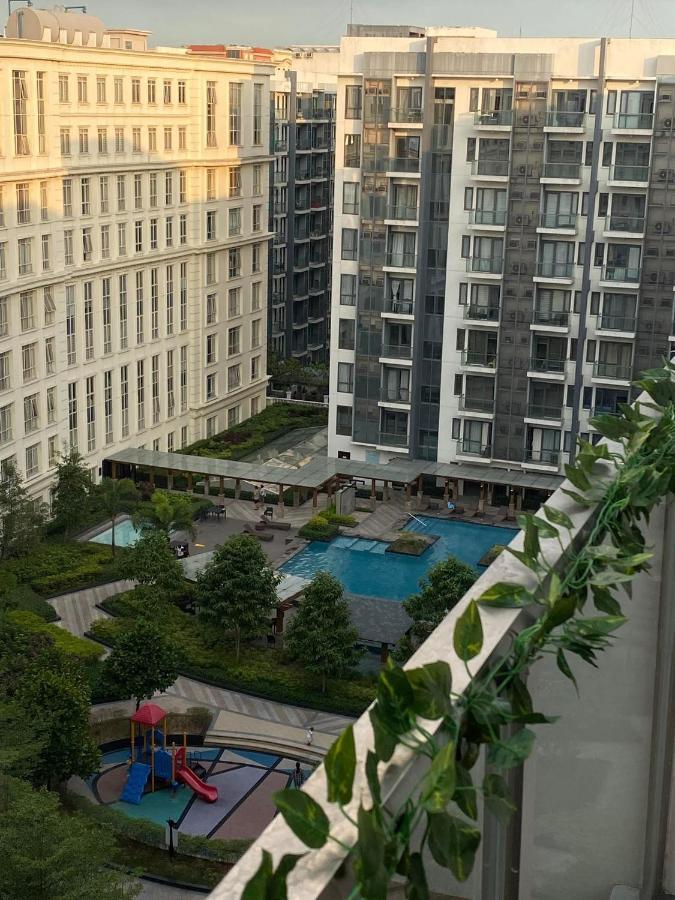 81 Newport C5 10I Balcony & Pool Across Naia T3 Aparthotel Manila Exterior photo